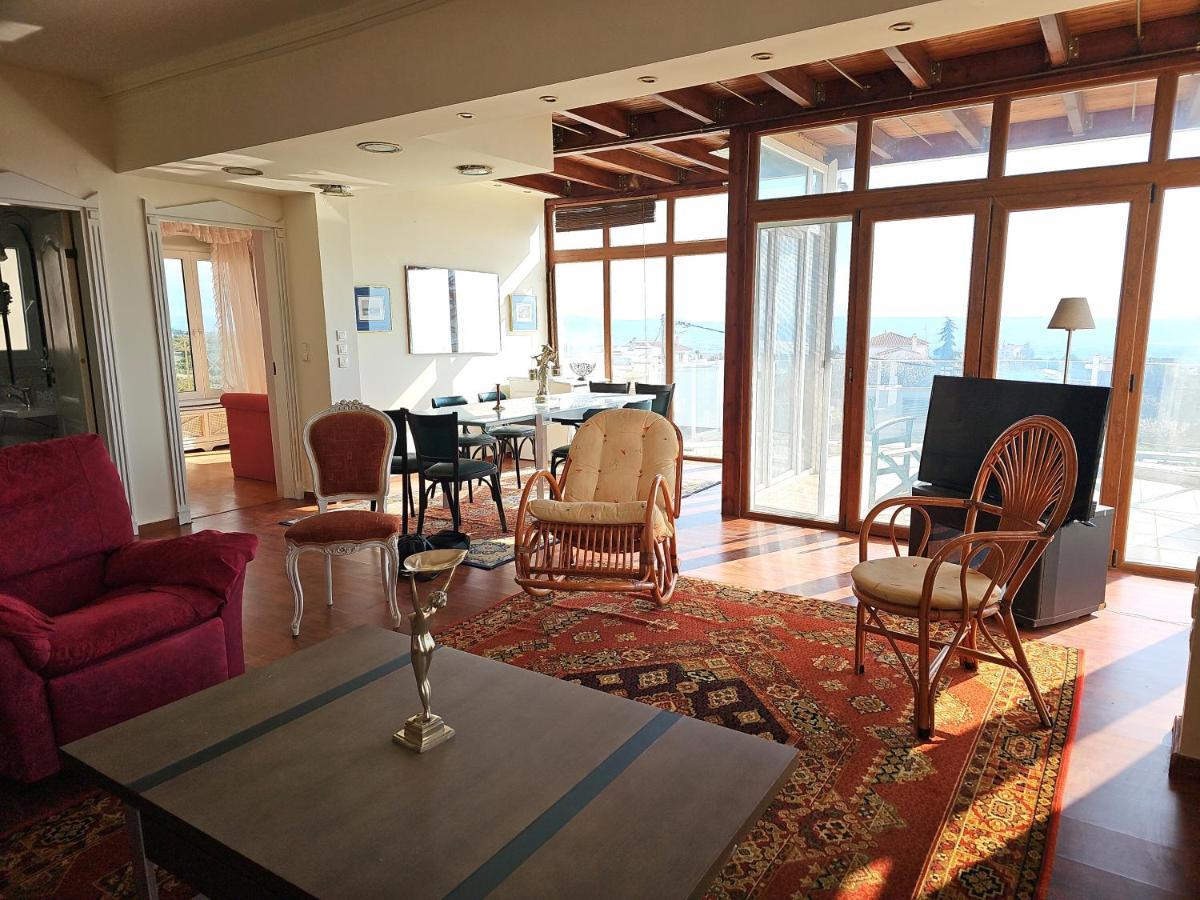 Villa Escape To Panorama And Enjoy The Classic Charm With Stunning Sea Views Thessaloniki